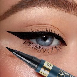 Kombinacja Shadowliner oczu 5 kolorów matowy płynny eyeliner wodoodporny trwałe niebieskie białe potępi się Szybko suszenia eyeliner ołówek Makeup kosmetyki 231113