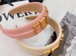 Luxury Designer Leather Headband Hair Bands golden Letters Hair Hoop Brands Clasp For Women Girls Fashion Jewellery Hair Accessories Wholesale Price