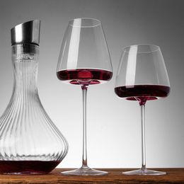 Tumblers 2PCS Classy Burgundy Bordeaux Goblet Premium Crystal Hand Blown Tasting Cup Glasses for Wedding Anniversary Christmas Gift 230413