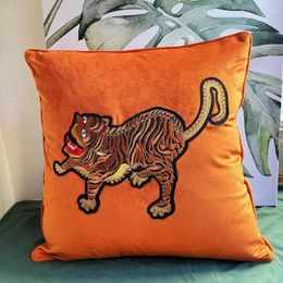 Pillow DUNXDECO Home Cojines Luxury Orange Velvet Retro Tiger Patchwork Embroidery Cover 18x18inch Case Sofa Bed Coussin