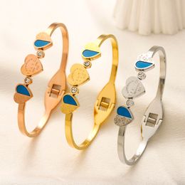 S2X0 Bangle Boutique 925 Silverpläterad armband Designer Luxury Cuff 18K Gold Wedding Love Gift Winter Womants Romantic Jewelry