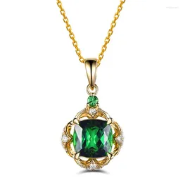 Pendant Necklaces Temperament Elegant Dark Green Cubic Zirconia Necklace For Lady Gold Color Aesthetic Flower Design Trendy Jewelry