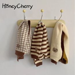 Scarves Wraps HoneyCherry Children's Cartoon Scarf Winter Boys and Girls Baby Cute Bear Warm Scarf Gloves 231113