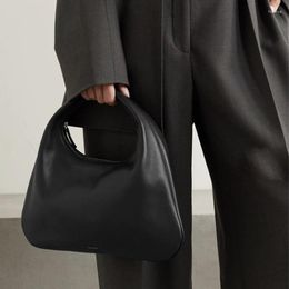 Duffel Bags 2023 Brand T R Lychee Grain Cowhide Large/medium/small Large Capacity Half Moon Handbag Shoulder Armpit Bag High Quality