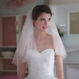 Two Layer Short Wedding Veil With Comb Cheap Cut Edge Elegant Soft Tulle White/Ivory Bridal Veils