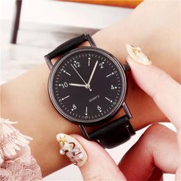 Wristwatches 2023 Fashion Women'S High End Quartz Watch Stainless Steel Luminous Dial Leather Casual For Women