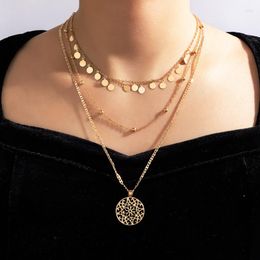 Pendant Necklaces HuaTang Vintage Hollow Geometric Necklace For Women Boho Gold Colour Wafer Tassel Clavicle Chain Trendy Jewellery 17428