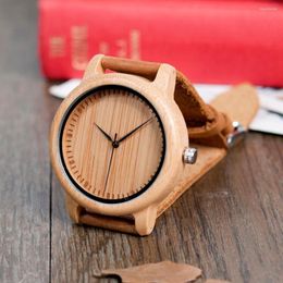 Wristwatches BOBO BIRD Wooden Man Watch Men's Watches Genuine Leather Strap Round Bamboo Quartz For Men Wrist Anniversary Wristwatch
