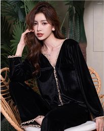 Women's Sleepwear Autumn And Winter Pajamas Soft Lace Solid Color Gold Velvet Long-sleeved Loungewear Two-piece