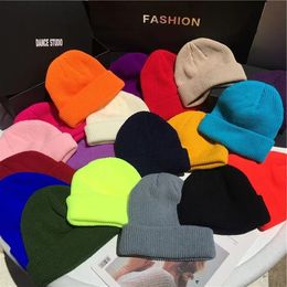 BeanieSkull Caps Men Women Winter Autumn Solid Color Warm Woolen Knitted Cap Fluorescent Cuffed Beanie Hat Female Warmer Bonnet Casual 231113