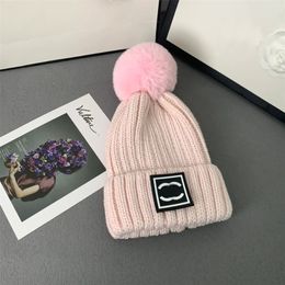 Designer Winter Knitted Beanie Woollen Hat Double Letter for Women Chunky Knit Thick Warm Faux Fur Pom Beanies Hats Female