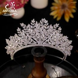 Hair Clips Crown Made Of Multiple Layers Leaves Wedding Accessories Silver Color Diademas CZ Crystal Tiara For Women Bride Jewelry