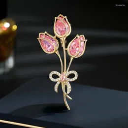 Brooches Luxury Fashion Pink Cubic Zirconia Flower Brooch For Women Banquet Prom Dress Suit Office Accessories Pin Badges Jewellery Gifts