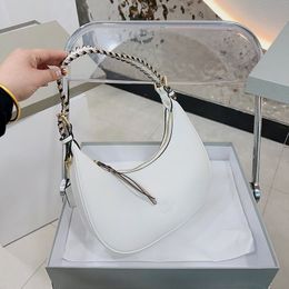 Elegant Luxury Designer Purse Classic Leather Bag Croissant Bags Shoulder Hobo Cosmetic Half-Moon Baguette Underarm Handbag Crossbody Metal Chain Collection