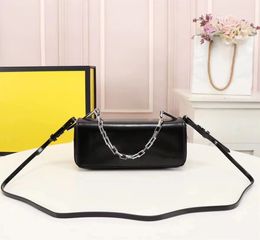 Luxurys Designers Clutch large Shopping Bags Handheld bag accessories and chains are equipped with handbags, mirrors, short chain handles, and can be held by hand bags