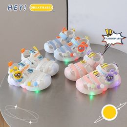 Sandals Light Up Baby Glowing Luminous Shoes for Boys Girls Summer Seaside Beach Toddler Child First Walking 230412