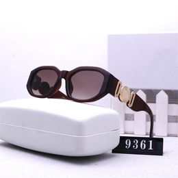 Luxury Fashion Sunglasses 5 Colors Full Frame Square Sun Glasses With Box PC Brand Designer Men Women Fashionable Driving Adumbral