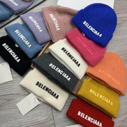 Caps Luxury Designer Beanie Solid Classic Unisex Trend Autumn Winter knitted hat Winter autumn knitted hat Women's winter knitted hat