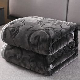 Blankets MIDSUM Warm Winter Blanket Jacquard Fleece Blanket For Sofa Bed Cover Fluffy Soft Blankets And Throws Bedspread on the bed 231110