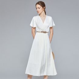 Casual Dresses summer vacation style elegant mid-length dress leaf belt V-neck short-sleeved swing silk dress230413