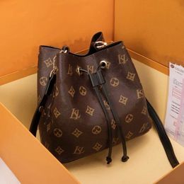 Wholesale Cheap Vuitton Handbags - Buy in Bulk on