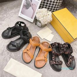 Designer Women Sandals Feel Slippers Brown Satin Sandals Luxury Summer Beach Shoes Flats Womens Slip-on Sandal Sexy Leather Size 36-40