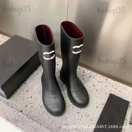 Designer Small Fragrant Long Kneeless For Women 2022 High Version Red Lining Rubber Rain Boots Platform Waterproof Shoes T2304131
