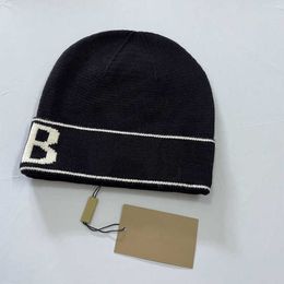 Beanie/Skull Caps new Fashion high-quality beanie unisex knitted hat classical sports skull for women and men autume winte