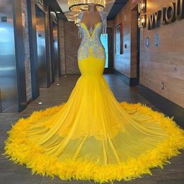 Luxury Yellow Feather Prom Dresses Sexy V Neck Mermaid Evening Dress Plus Size Open Back Black Girls Formal Ceremony Gowns vestidos de noche largos