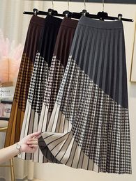 Skirts TIGENA Contrast Plaid Knitted Midi Long Skirt for Women Fall Winter Vintage Soft Warm High Waist Pleated Skirt Female Lady 230414