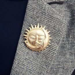 Brooches 2023 Retro Metal Sun Moon Brooch Antique High-end Temperament Sweater Pin Coat Accessories Women Copper Zinc Alloy Hyperbole