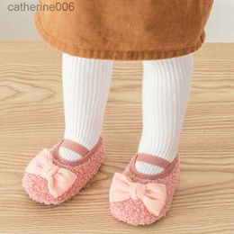 Slipper Autumn Winter Baby Floor Socks Thickened Toddler Soft Sole First Walkers Indoor Slippers Girls Bow Sock Shoes Kids Walking ShoesL231114