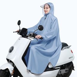 Raincoats Electric battery car with sleeve raincoat for men motorcycle long full-body rainproof single-person riding self-porch poncho 230414