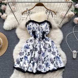 Casual Dresses French Floral Puffy Skirt Summer Waist Closure Lace Stitching Strap Wrap Dress Princess