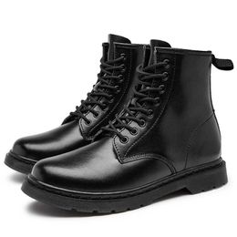 1460 Полностью черные ботинки «Мартенс» с восемью отверстиями Легкие 47 Большие рабочие ботинки для пар Нескользящие универсальные мужские и женские туфли с высоким берцем
