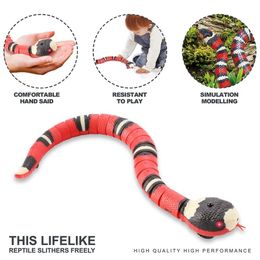 Electric/RC Animals Electric Induction Snake Toy Cat Toy Animal Trick Terrifying Mischief Kids Toys Funny Novelty Gift 230414