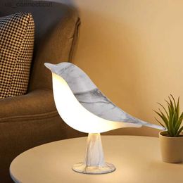 Table Lamps USB Charging Creative Magpie Lamp Bedside Bird Night Light Touch Three-color Intelligent Table Lamp Decora R231114