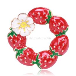 New Strawberry Fruit Brooches For Women Girl Pins Fashion Plant Accessories Jewellery Party Banquet