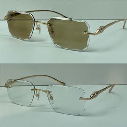Buff Sonnenbrille mit photochromen Gläsern, die sich bei Sonnenschein von kristallklar zu dunkel diamantgeschliffenen Gläsern ändert, randloser Metallrahmen für den Außenbereich 563651 mit Box und Assoziation