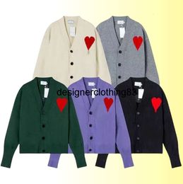 2023 cardigan designer sweater sweaters womens quality cloth UNISEX heart pattern design luxury Wholesale