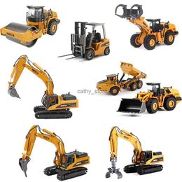 Diecast Model Cars High-quality construction vehicle model toys 1 50 metal excavator forklift dump truck model 1 50 vehicle collectionL231114