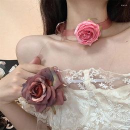 Choker Pink Flower Necklaces Trendy Neck Chain Romantic Rose Clavicle Necklace Jewellery Gift For Women Vintage Charm Accessories