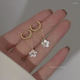 Dangle Earrings 2023 Arrival Crystal Trendy Chain Flower For Women Zircon Petal Drop Cute Delicate Jewellery Gifts