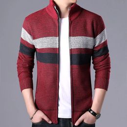 Men's Sweaters Winter Striped Cardigan Men Fleece Knitted Sweater Coat Mens Warm Cardigan Jacket Fashion Stand Collar Knitwear Cardigan Man 231114