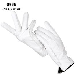 Five Fingers Gloves Fashion white leather glove Genuine Leather White gloves sheepskin Short comfortable Women's warm lining2226D 231114