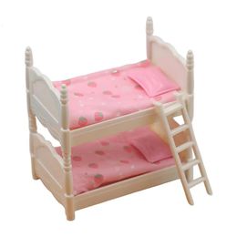 Doll House Accessories Exquisite Portable Collectible Strawberry Dollhouse Baby Bed Toy Decoration Miniature Bunk Bed for Entertainment 231114