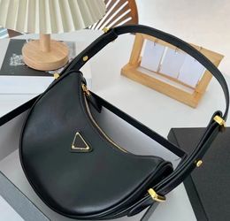 classic Luxury Genuine leather fashion Totes Designer Shoulder bag Cross Body hand bag Clutch bag triangle