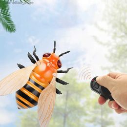 Electric/RC Animals New High Creative Simulation Animal bee ladybug Infrared Remote Control Kids Toy Funny Prank Realistic RC Tricky Toys Gift Q231114