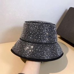 Berets 2023 Hats For Women Fashion Rhinestone Bucket Hat Designer Network Celebrity Fisherman's Black Panama Cap Spring Summer