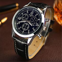 Wristwatches Watch For Men Blu-ray Roman Numerals Quartz Analogue Wrist Leather Band 30m Waterproof Reloj Hombre Relogio